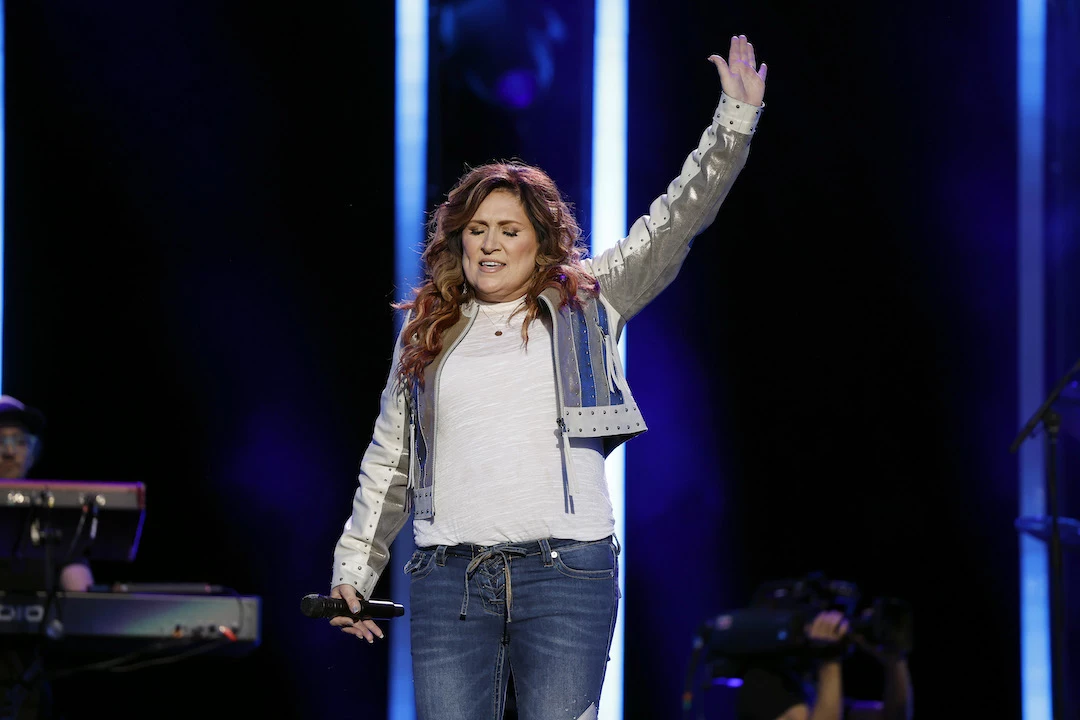 Jo Dee Messina