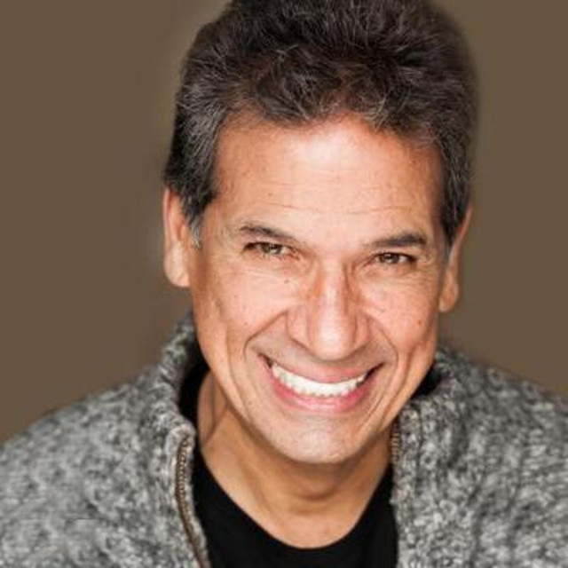 Bobby Collins tickets in Englewood