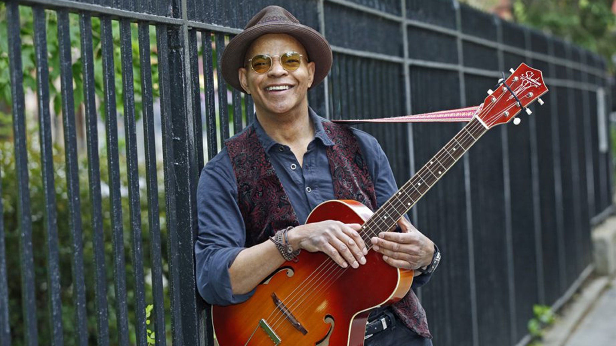 Guy Davis