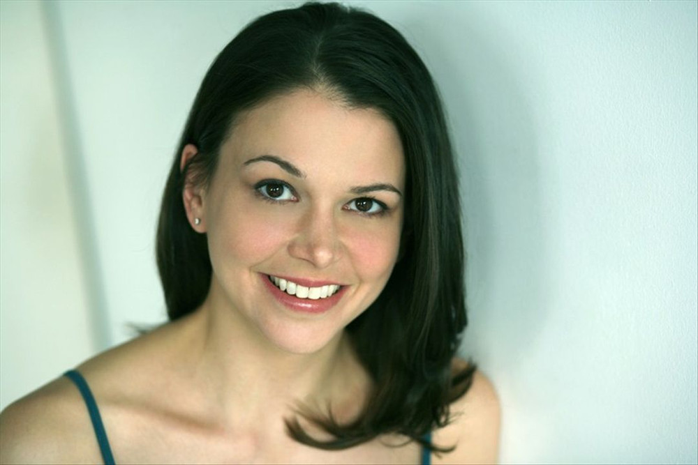 Sutton Foster tickets in Northridge