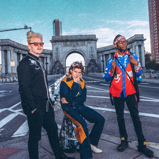 Too Many Zooz tickets in Towson