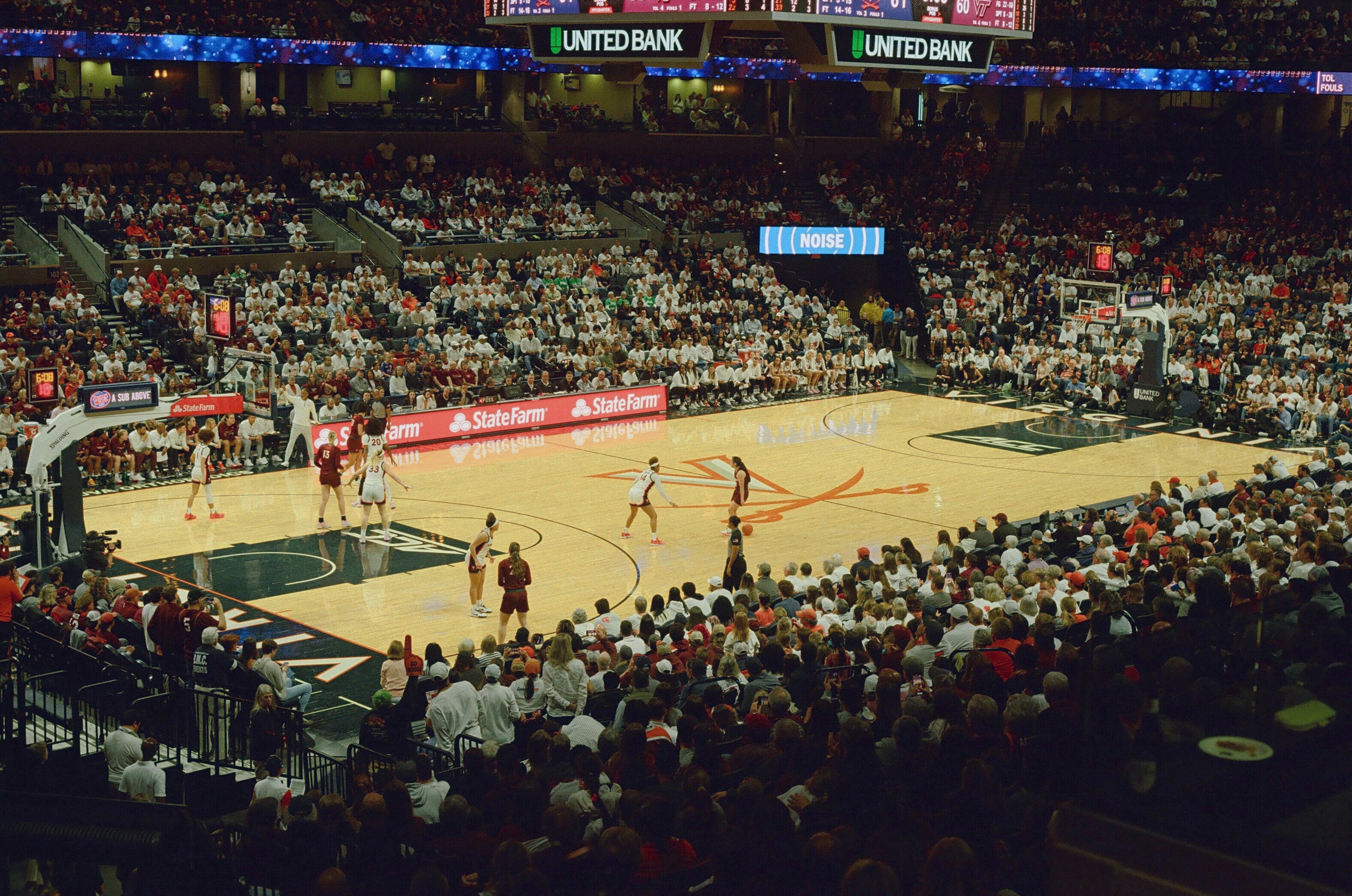 Virginia Cavaliers Women's Basketball tickets in Mississippi State, MS