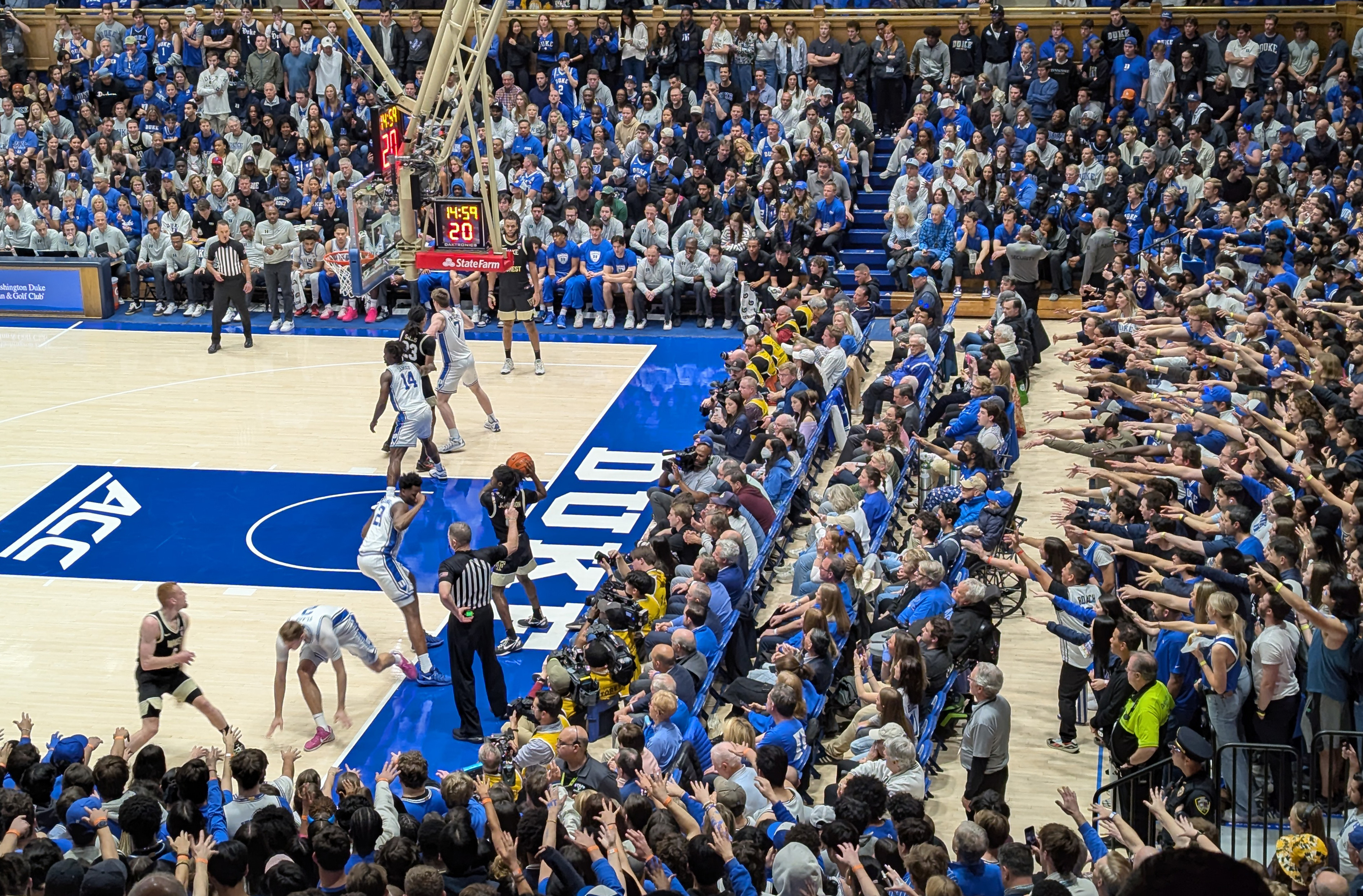 Wake Forest Demon Deacons Basketball tickets in Winston Salem